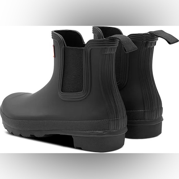 Hunter Original Waterproof Chelsea Rain Boot - Picture 2 of 9